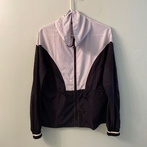 Venus light windbreaker